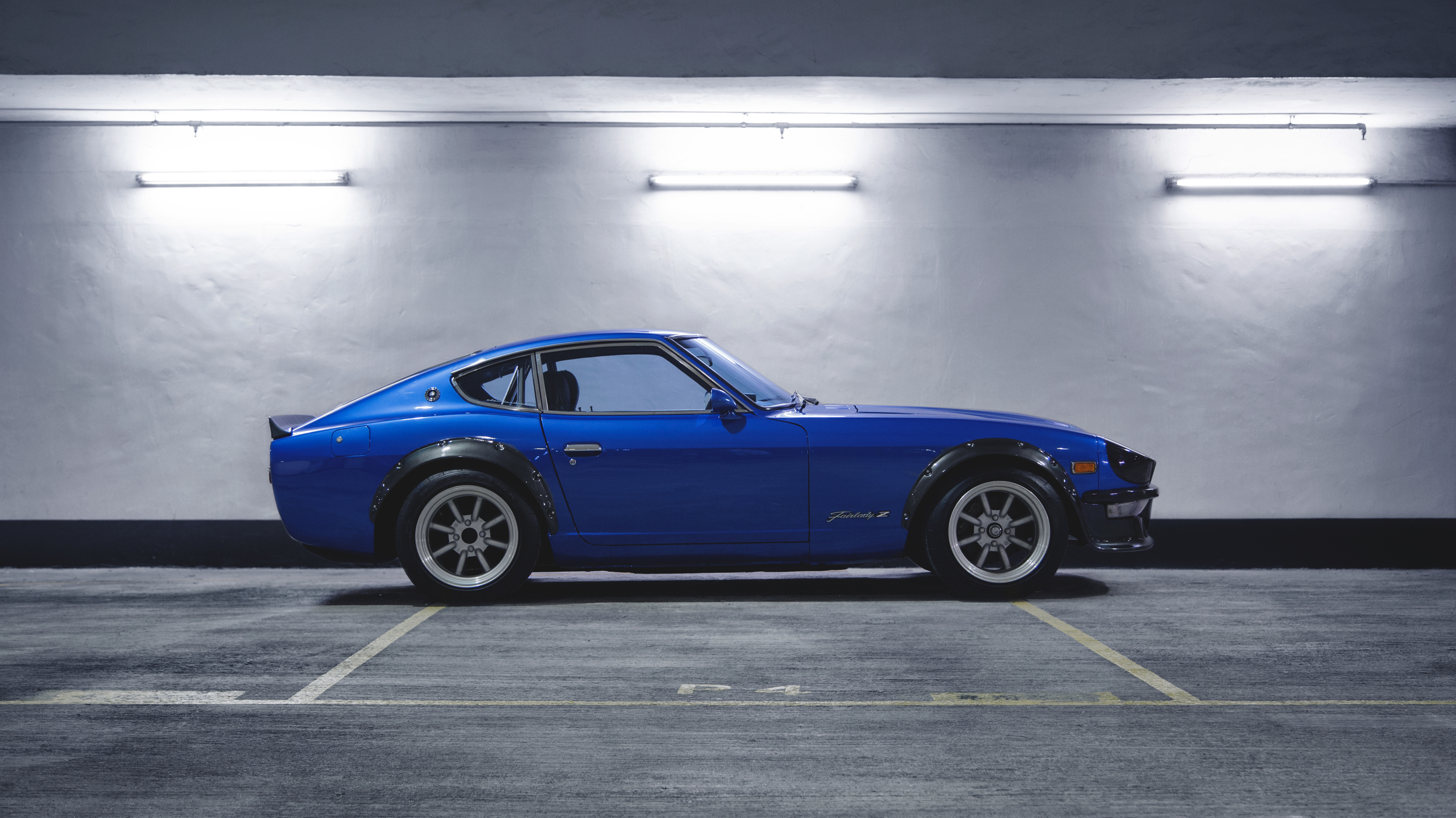 inventory_nissan_fairlady_240z_01.jpg